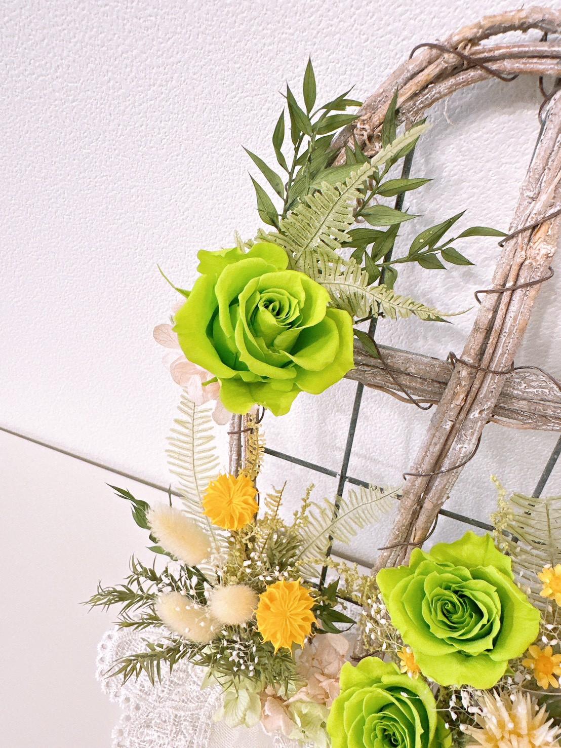 窓辺に咲く 春のグリーンローズ ウィンドウアレンジ ナチュラル 母の日 春限定2026 ギフト 癒し 新生活 インテリア | 9枚目